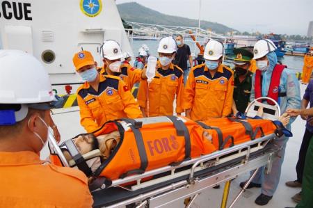 Cứu nạn kịp thời thuyền viên nước ngoài gặp nạn trên biển