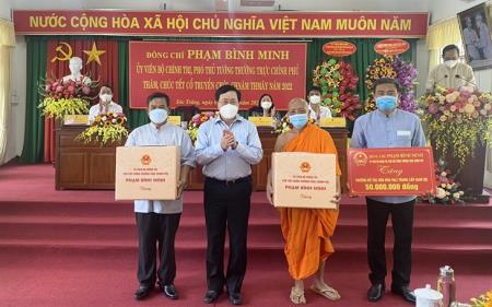 Tết của niềm tin, hi vọng