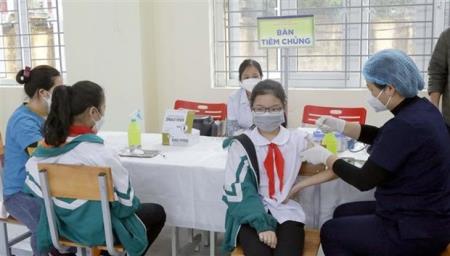 Đẩy mạnh tiêm vaccine cho trẻ em, xây dựng kế hoạch tiêm mũi 4