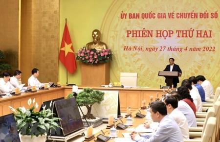 Thủ tướng: Chống hình thức, phô trương trong tiến trình chuyển đổi số