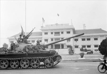 Phát huy ý chí tự lực, tự cường trong sự nghiệp bảo vệ Tổ quốc