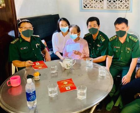 Nhiều hoạt động chào mừng kỷ niệm 47 năm Ngày Giải phóng miền Nam, thống nhất đất nước