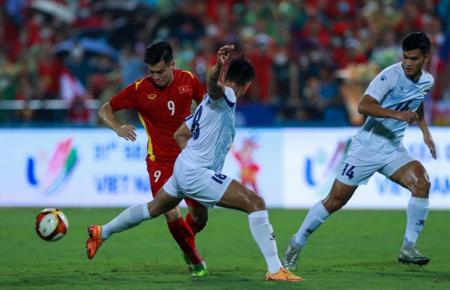 Hai bức tranh đối lập của U23 Việt Nam trước U23 Indonesia và U23 Philippines