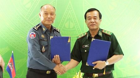 Không ngừng nâng cao hiệu quả công tác phối hợp bảo vệ biên giới Việt Nam - Campuchia