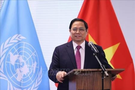 Thủ tướng làm việc với Phái đoàn đại diện thường trực Việt Nam tại Liên hợp quốc