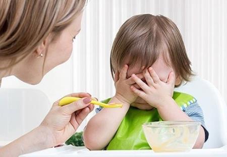 Tìm hiểu về các giai đoạn bé biếng ăn và cách khắc phục phù hợp