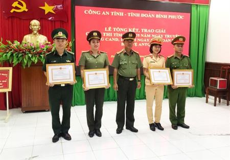 Sĩ quan trẻ giàu nhiệt huyết, sáng tạo trong công tác Đoàn và phong trào thanh niên