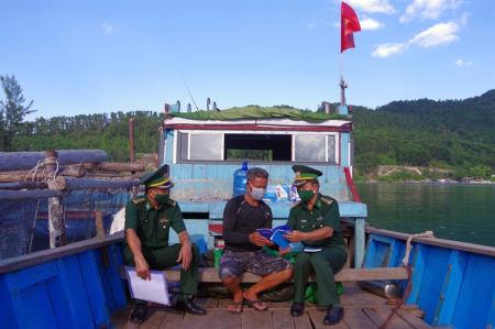 Đẩy mạnh tuyên truyền Luật Biên phòng Việt Nam ở khu vực biên giới biển