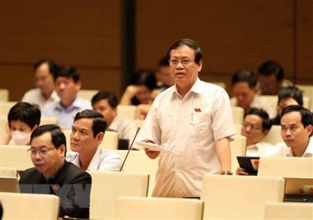 Hoàn thiện dự án Luật Thi đua, khen thưởng để Quốc hội xem xét