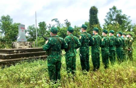 “Vành đai thép” trên biên giới Xa Mát