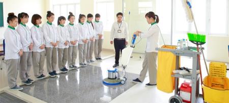Dịch vụ vệ sinh công nghiệp tại Công ty Thịnh Phát