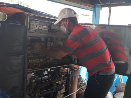 Đội tàu “khủng” vươn khơi với con tàu... không lưới