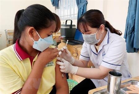 Ngày 7-5: Số ca mắc mới Covid-19 giảm gần 500 ca, không có ca tử vong