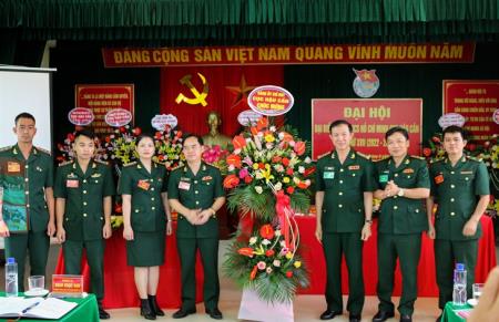Phát huy vai trò xung kích của tuổi trẻ trong thực hiện nhiệm vụ