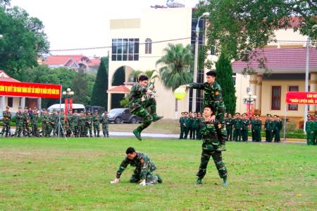Đổi mới nội dung tổ chức và phương pháp huấn luyện, góp phần thực hiện thắng lợi nhiệm vụ chính trị