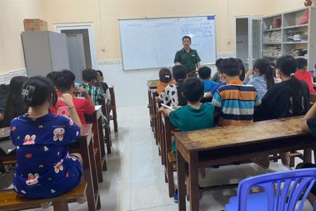 Để không em nhỏ nào bị bỏ lại phía sau