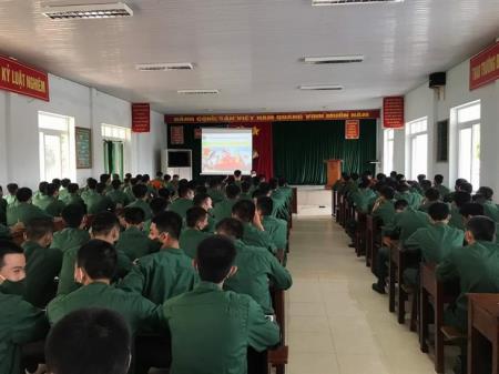 Nâng cao nhận thức, ý thức chấp hành pháp luật cho cán bộ, chiến sĩ