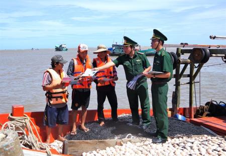 Tăng cường phổ biến Luật Biên phòng Việt Nam và các văn bản quy định chi tiết