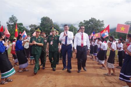 “Ngày hội” của quân, dân hai bên biên giới Việt Nam - Lào