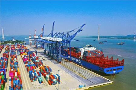 Nâng cao vị thế cảng biển Việt Nam
