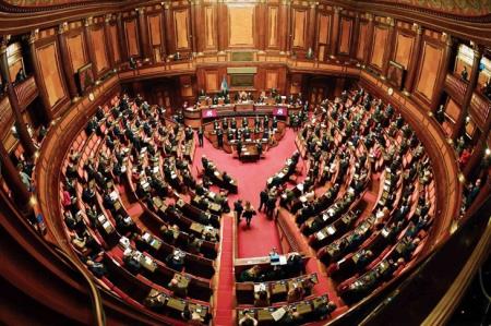 Biến động chính trị Italia đe dọa sức mạnh EU