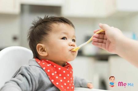 Mẹ Mít chia sẻ bí quyết nấu cháo cho bé ăn dặm ngon, bổ dưỡng