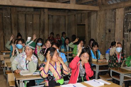 Thắp đèn đi tìm con chữ (bài 3)