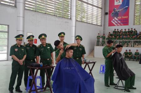 Nghị quyết 765 giữ vai trò then chốt, nâng cao chất lượng huấn luyện ở Học viện Biên phòng