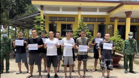 Bắt giữ các đối tượng người nước ngoài có ý đồ xuất cảnh trái phép