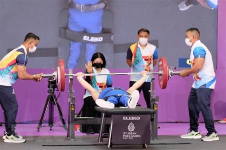 ASEAN Para Games 2022: Việt Nam đón “mưa vàng” ngày ra quân đầu tiên