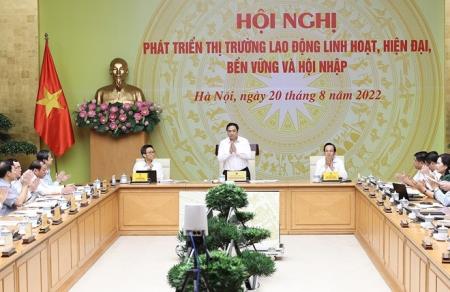 Thủ tướng: Phát triển thị trường lao động cần trả lời 7 câu hỏi vì sao