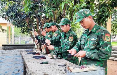 Sĩ quan trẻ luôn nỗ lực phấn đấu để xứng danh Bộ đội Cụ Hồ