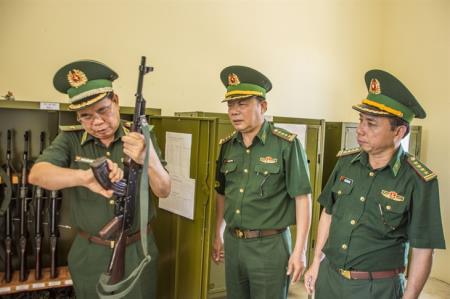Kiểm tra thực hiện Chỉ thị 173 và Kế hoạch 3088 tại BĐBP Bình Định và Hải đoàn 48 BĐBP