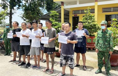 Ngăn chặn hoạt động xuất, nhập cảnh trái phép qua biên giới