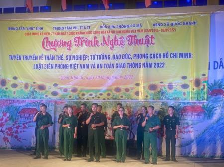 Biểu diễn nghệ thuật chào mừng Quốc khánh 2/9 và tuyên truyền Luật Biên phòng Việt Nam