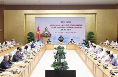"Việt Nam giữ ổn định trong sự bất định, chủ động trong thế bị động"
