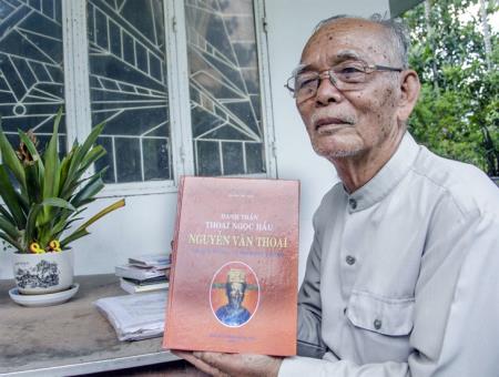 Người viết lịch sử tướng biên viễn Thoại Ngọc Hầu