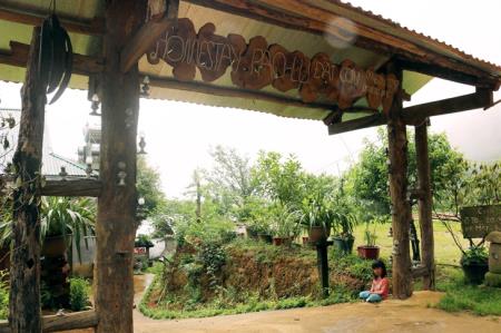 Sin Suối Hồ ngày mới