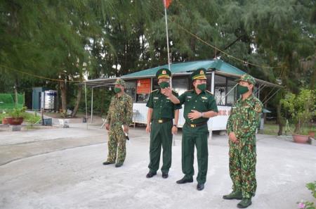 Tiếp tục phát huy vai trò là lực lượng tuyến đầu phòng, chống dịch Covid-19 và xuất, nhập cảnh trái phép