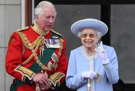 Nữ hoàng Anh Elizabeth II qua đời, Vua Charles III lên ngôi