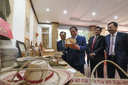 Năm 2023 tiếp tục phát triển, bứt phá và mạnh mẽ, bền vững hơn