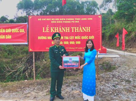 Khánh thành công trình đường nhánh lên mốc quốc giới