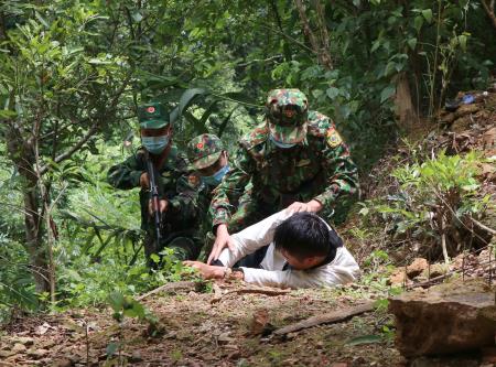 Vững vàng trên trận tuyến phòng, chống ma túy ở Điện Biên