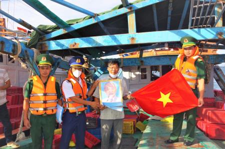 Nơi anh đến là đảo xa