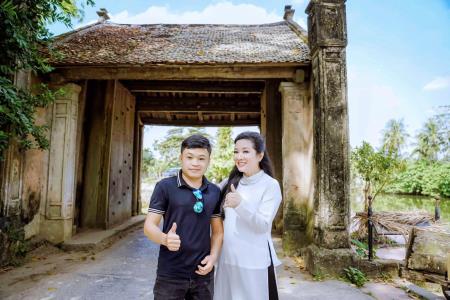 Nhà thơ Ngô Bá Hòa: “Năm tuổi càng phải xông pha hơn”