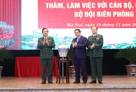 Nguồn cổ vũ, động viên quan trọng để BĐBP vươn lên hoàn thành xuất sắc mọi nhiệm vụ