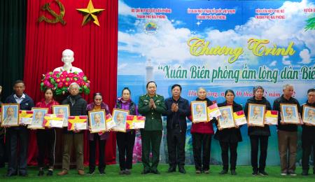 Giữ vững lá cờ đầu trong phong trào thi đua Quyết thắng của BĐBP