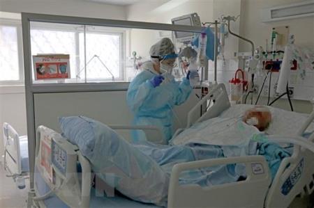 WHO duy trì mức cảnh báo cao nhất đối với đại dịch Covid-19