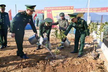 Hơn 70.000 cây xanh được các đơn vị BĐBP trồng nhân dịp đầu Xuân Quý Mão năm 2023