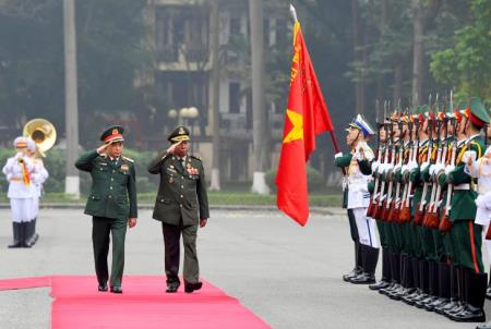 Việt Nam-Campuchia thúc đẩy hợp tác trên lĩnh vực quốc phòng